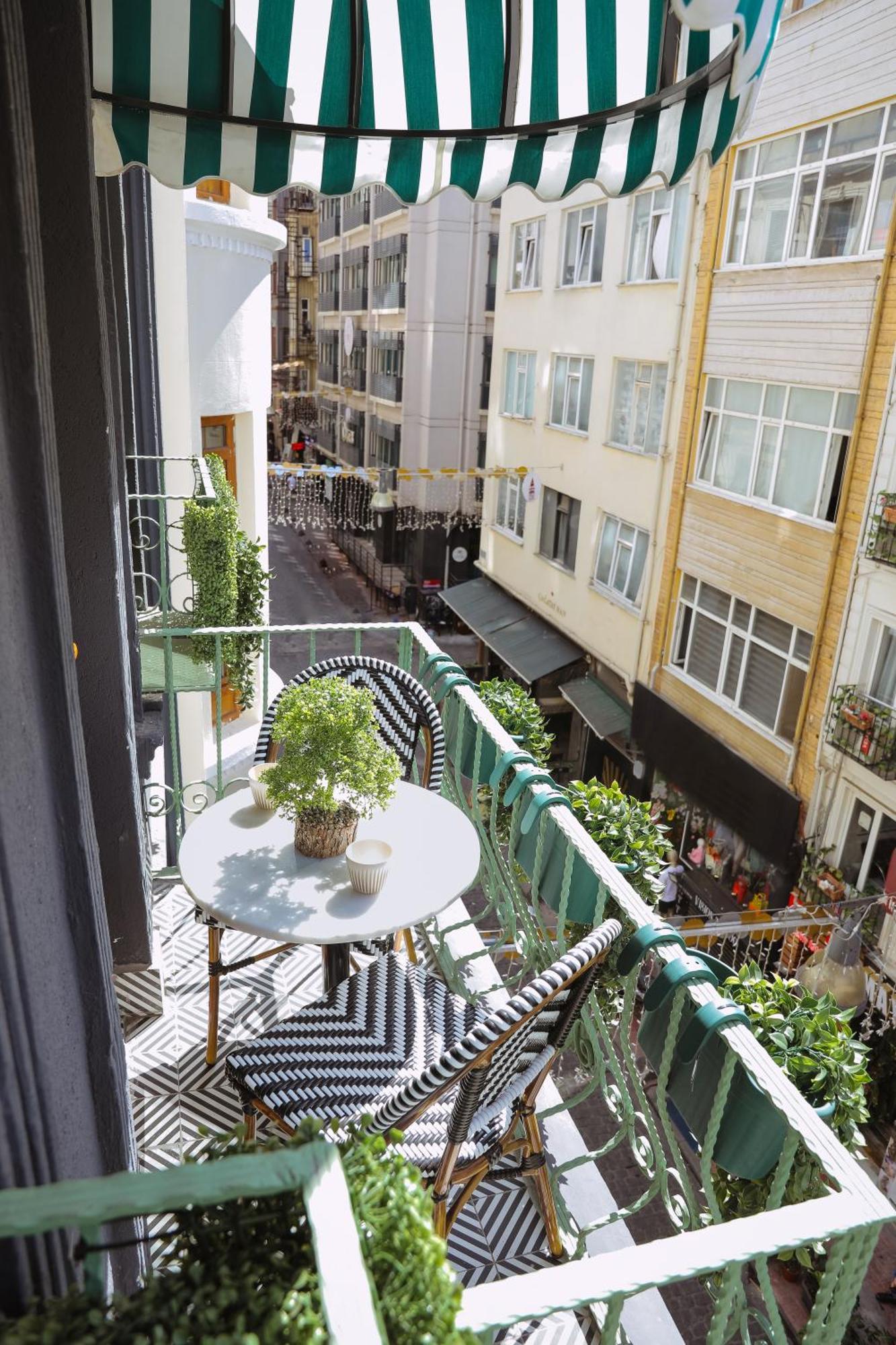 Taksim Istiklal Street Yamalya Hotel Istanbul Exterior photo